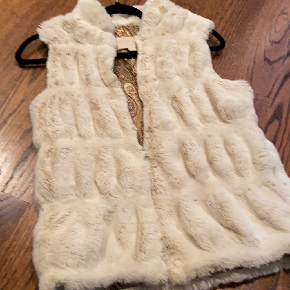 Fabulous furs vest!